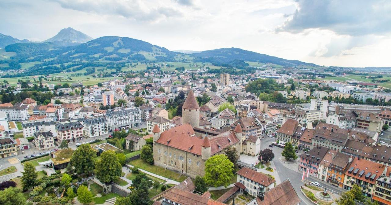 Hotel Des Alpes Bulle Center エクステリア 写真